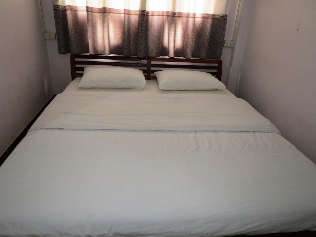 Kingmala Guesthouse Луанг Намта Екстериор снимка
