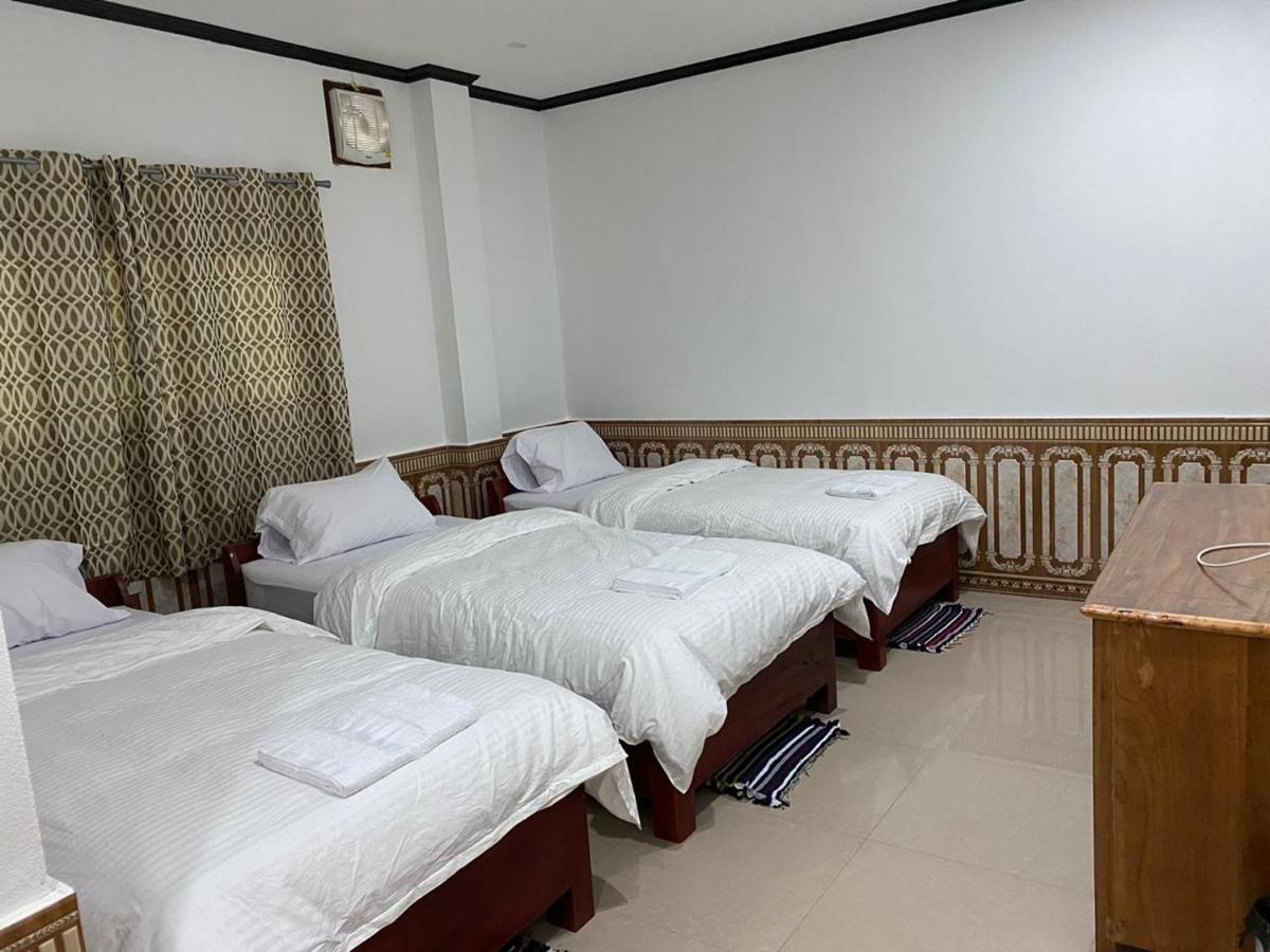 Kingmala Guesthouse Луанг Намта Екстериор снимка