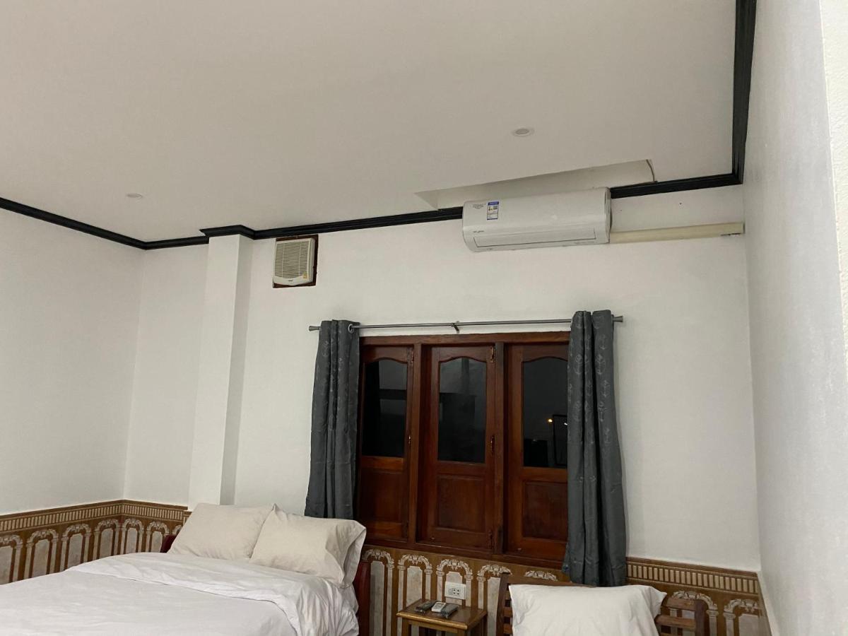 Kingmala Guesthouse Луанг Намта Екстериор снимка