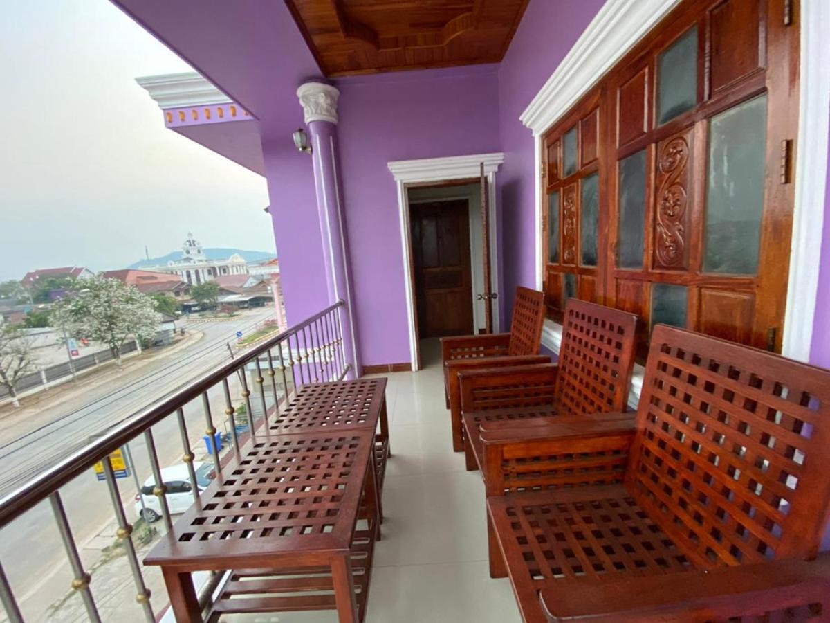 Kingmala Guesthouse Луанг Намта Екстериор снимка