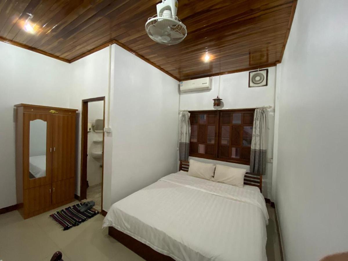 Kingmala Guesthouse Луанг Намта Екстериор снимка